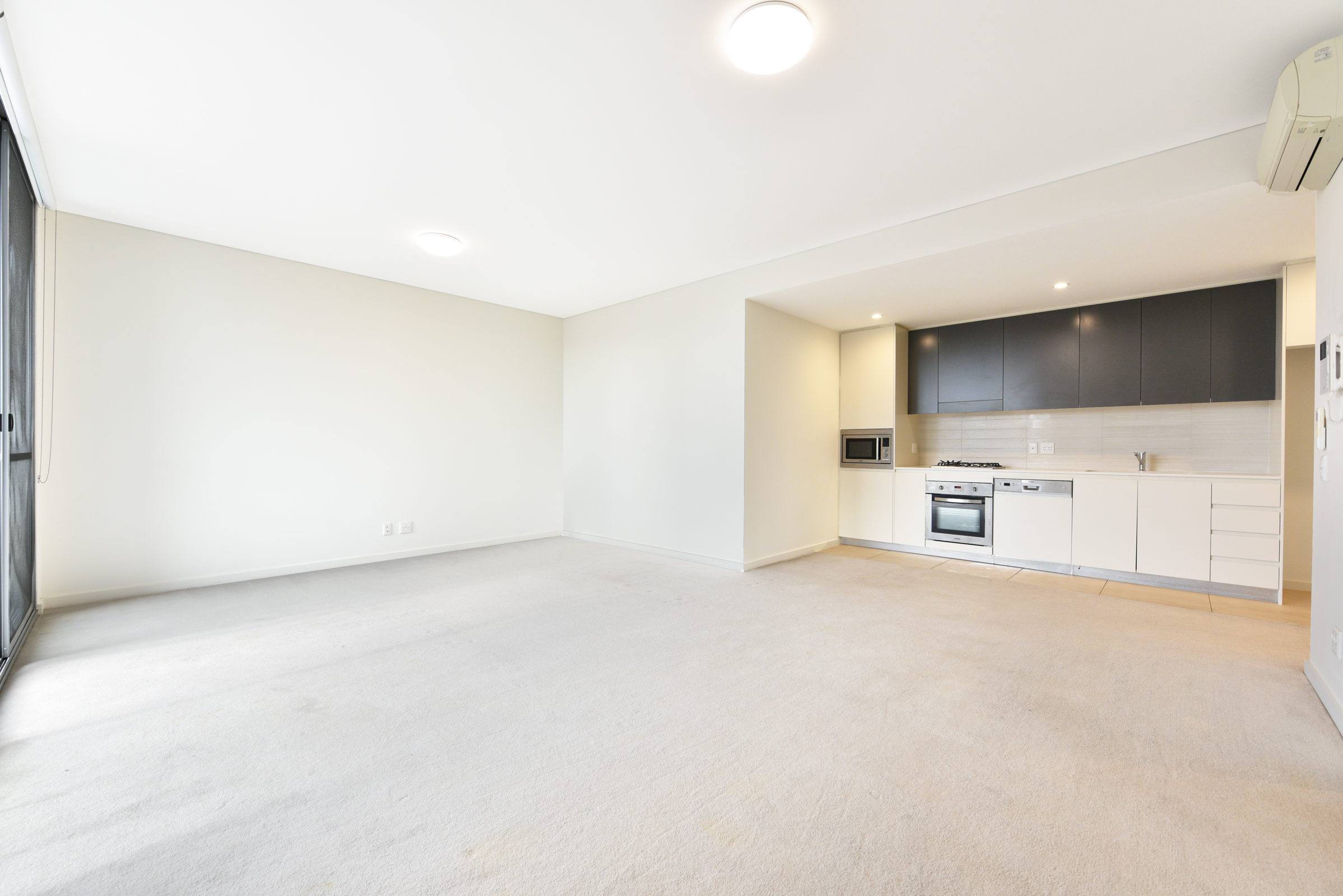 709/15 Baywater Drive, Wentworth Point For Sale by Chidiac Realty - image 2