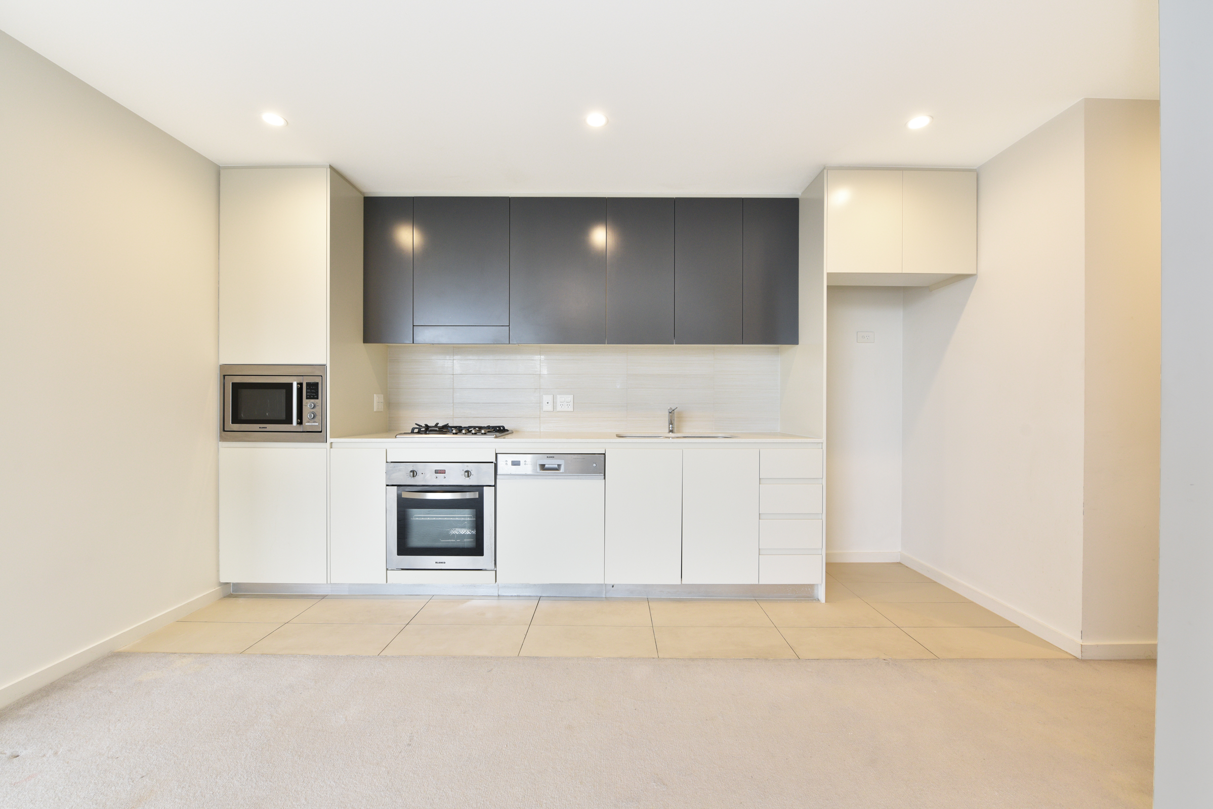 709/15 Baywater Drive, Wentworth Point For Sale by Chidiac Realty - image 3