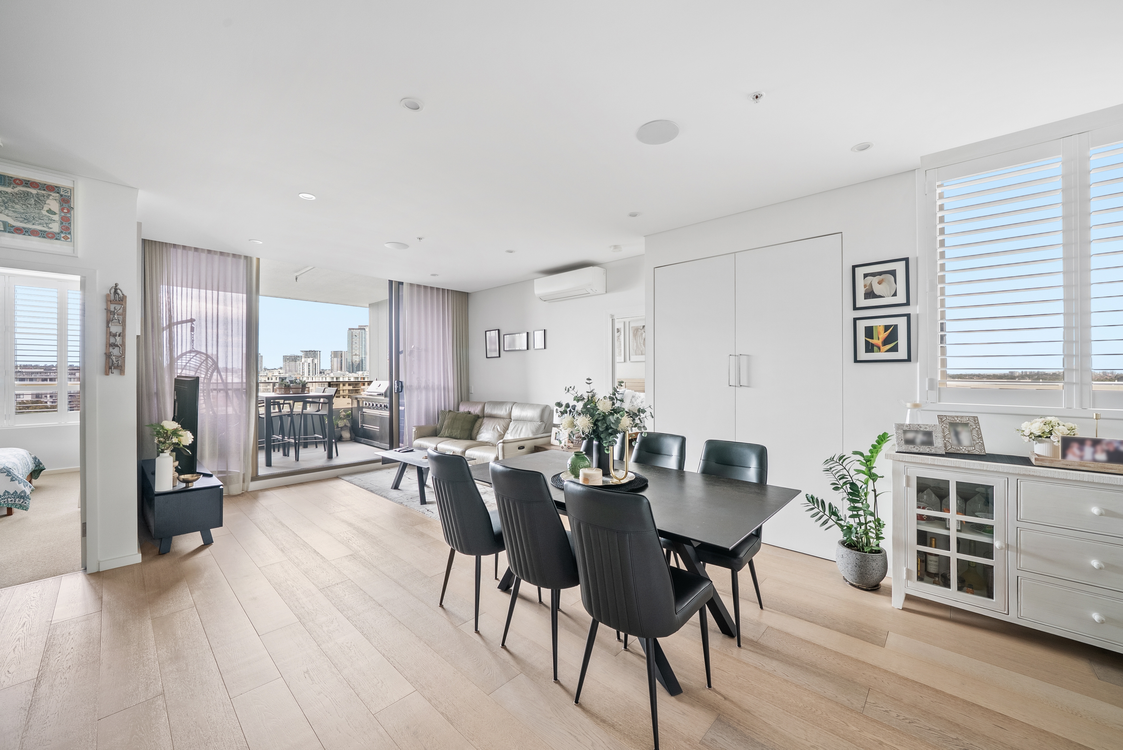 15081/17 Amalfi Drive, Wentworth Point For Sale by Chidiac Realty - image 4