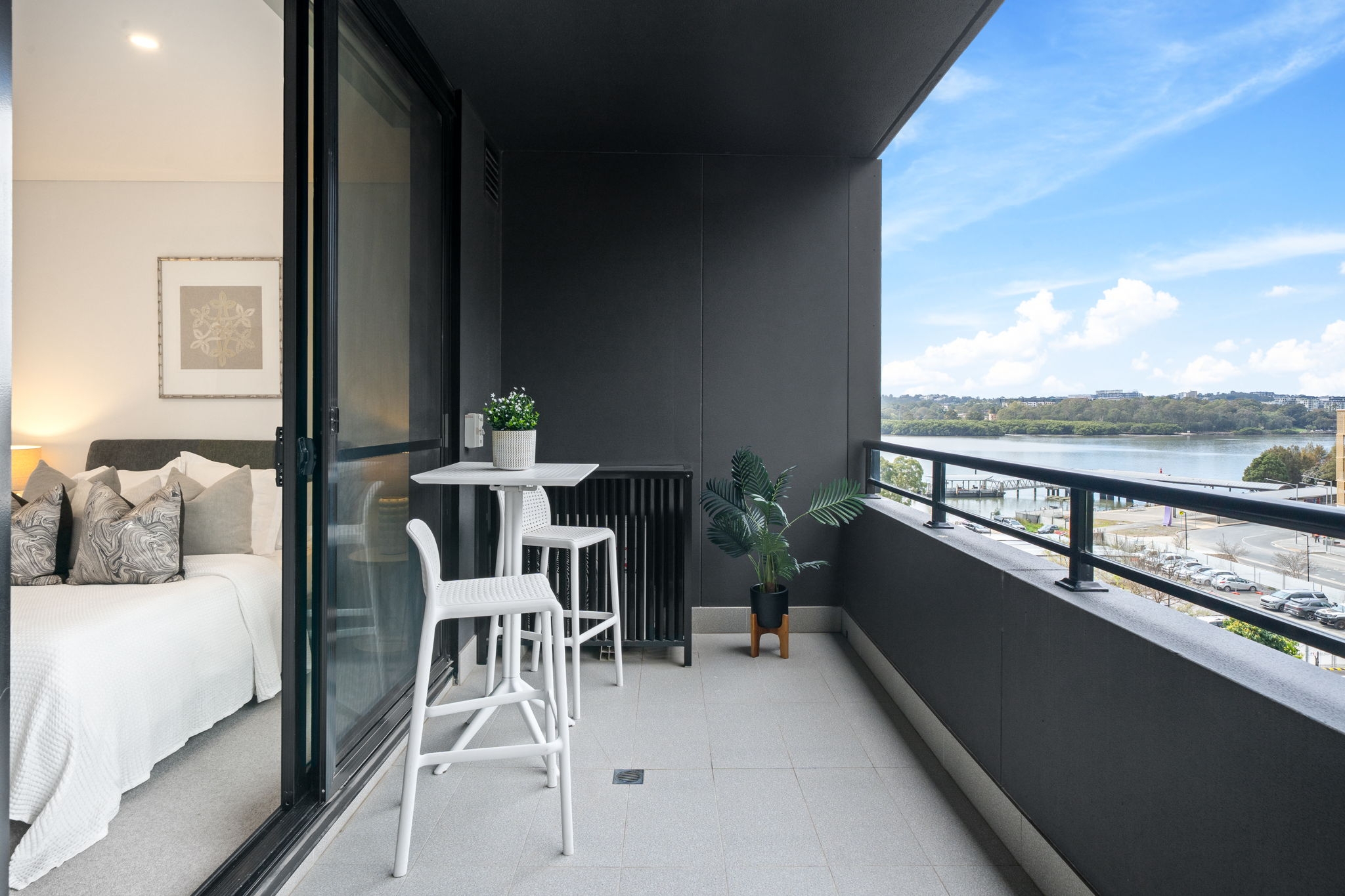 622/6 Lapwing Street, Wentworth Point Sold by Chidiac Realty