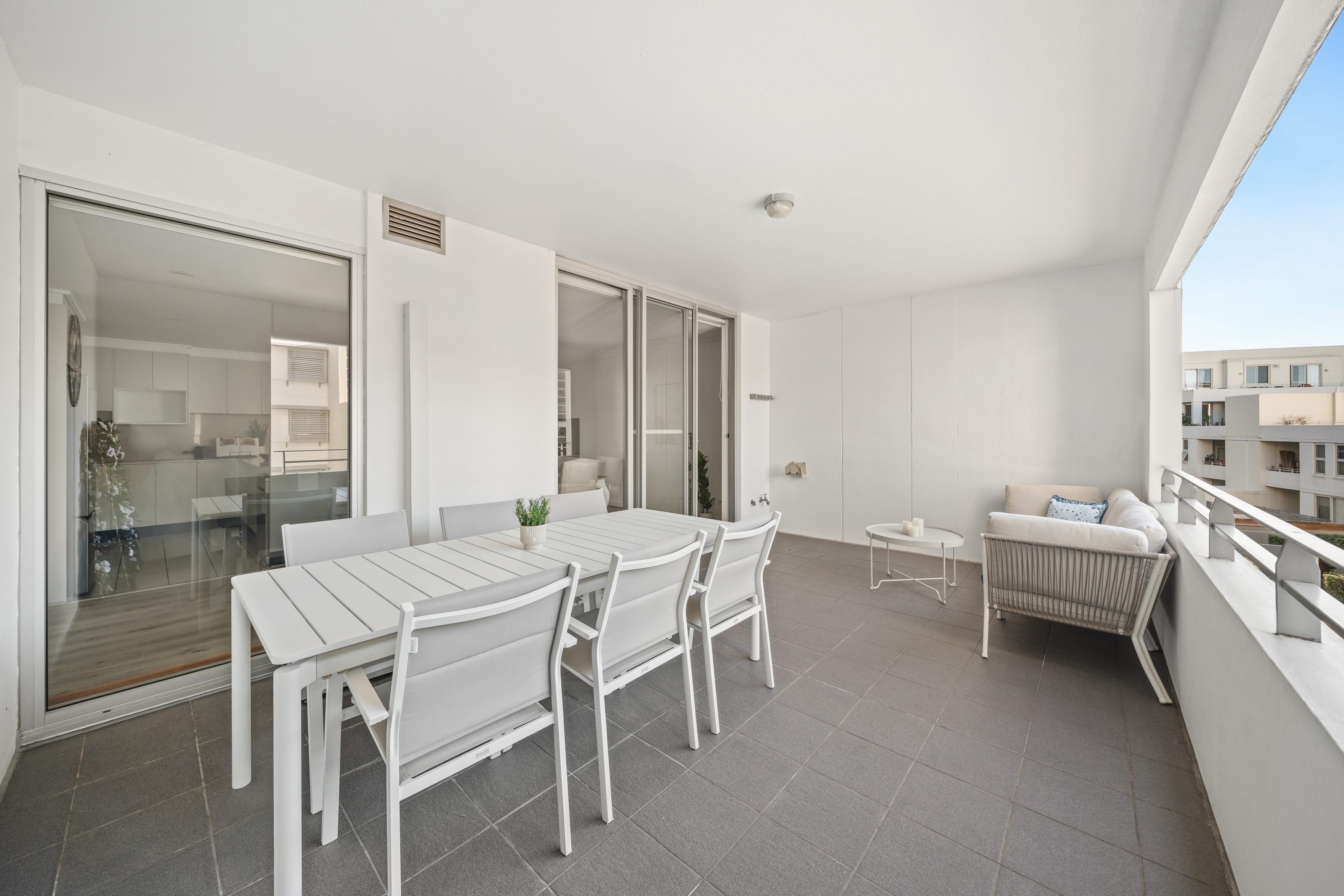 434/25 Bennelong Parkway, Wentworth Point Sold by Chidiac Realty - image 7