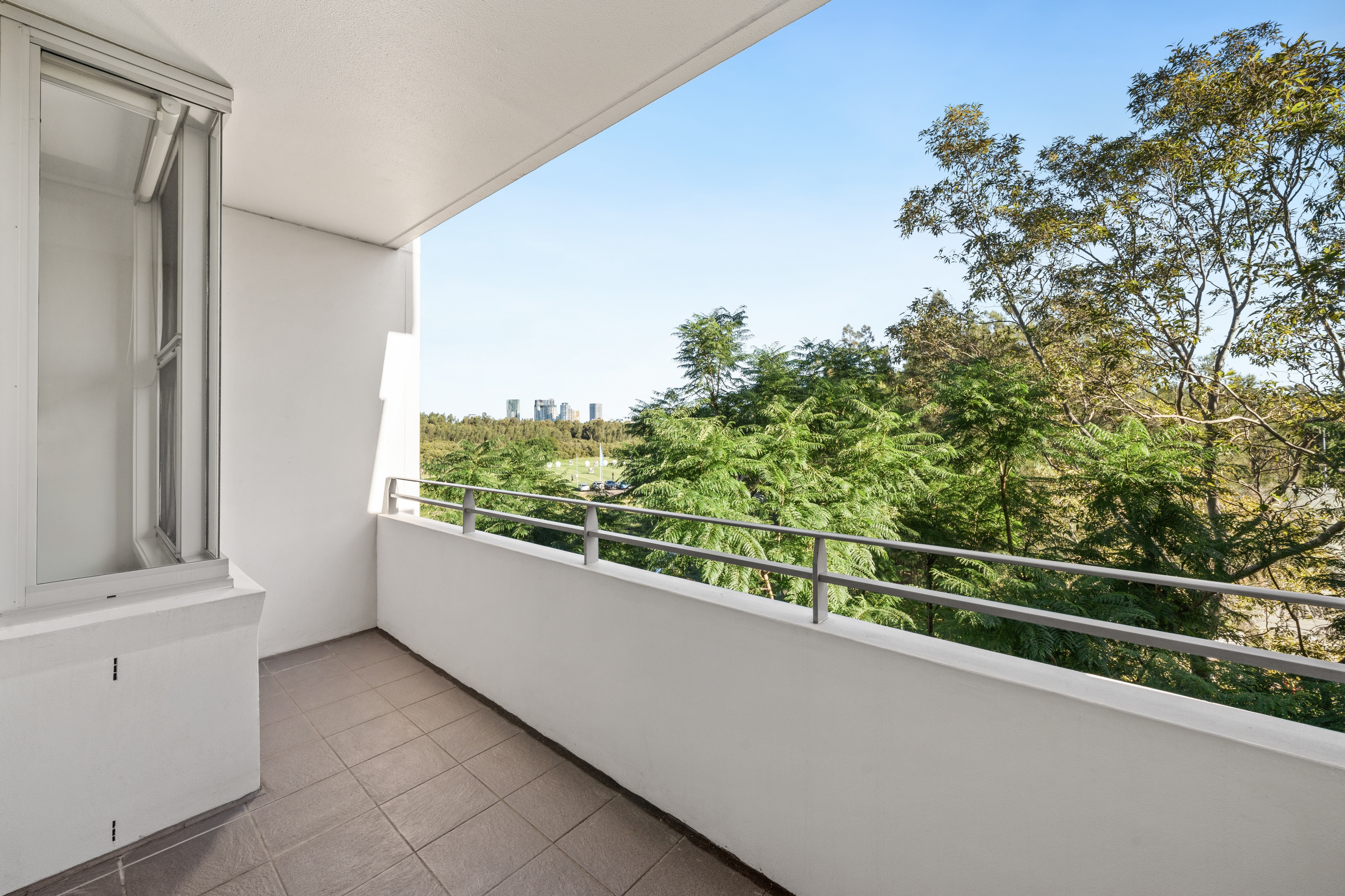 434/25 Bennelong Parkway, Wentworth Point Sold by Chidiac Realty - image 10
