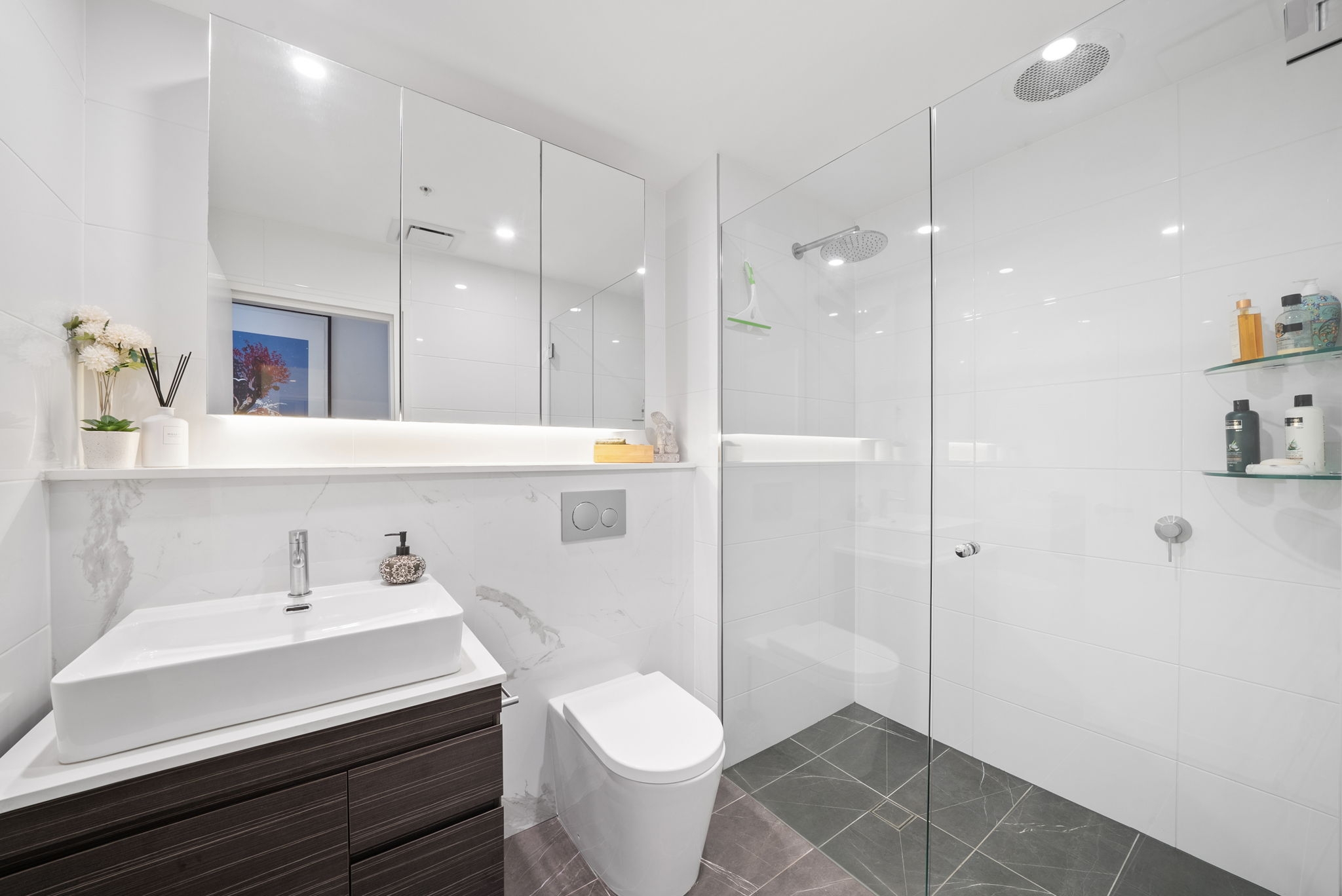 15081/17 Amalfi Drive, Wentworth Point For Sale by Chidiac Realty - image 10