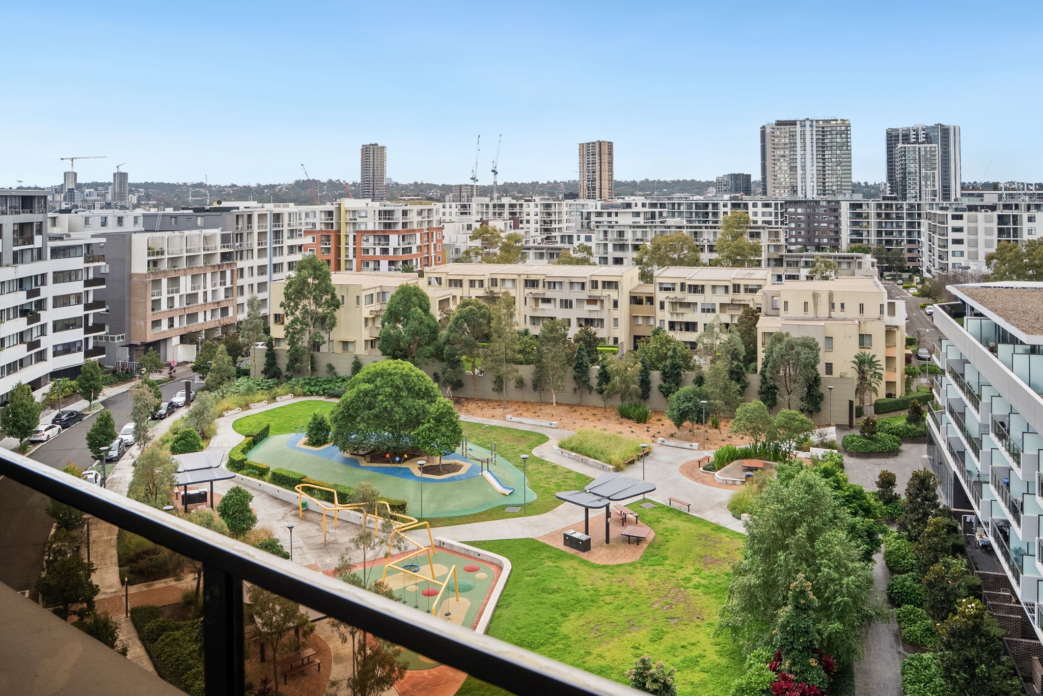 15081/17 Amalfi Drive, Wentworth Point For Sale by Chidiac Realty - image 8